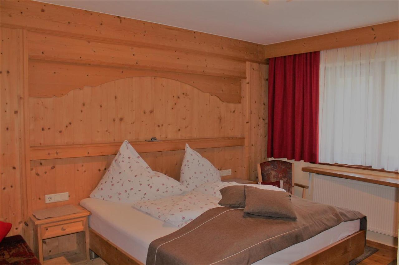 Appartements Griesserhof Oetz Exterior photo